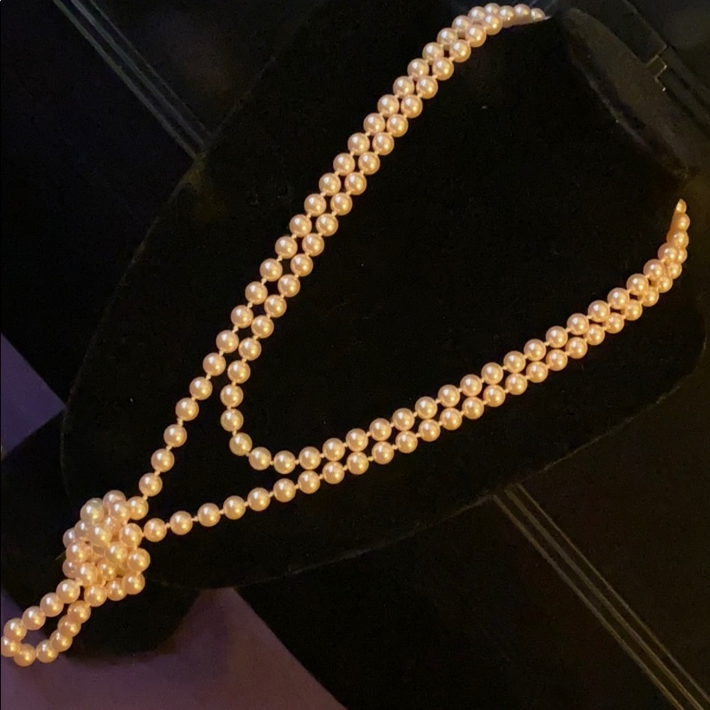 Light Pink Pearl Necklace